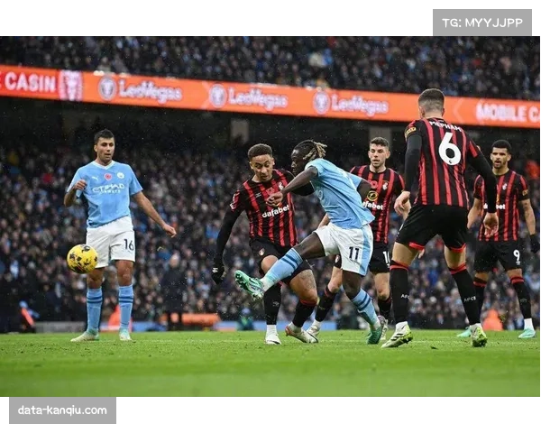 雷恩边锋多库恢复有球训练,有望月末复出 雷恩边锋多库恢复有球训练,有望月末复出